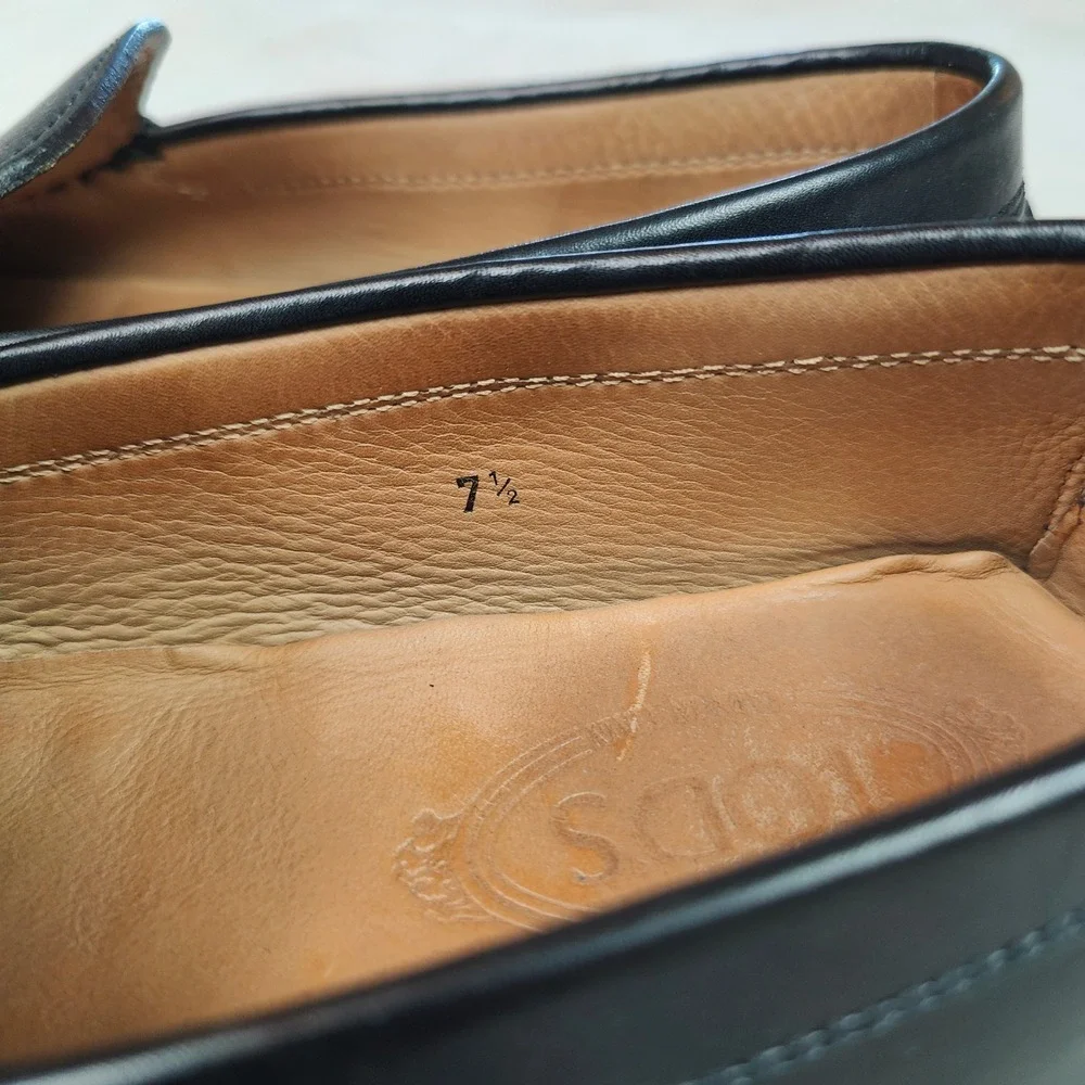 Tod's Gommino Driving Shoes Mens 7.5 Black Leather Slip‎ On Loafers Shoes